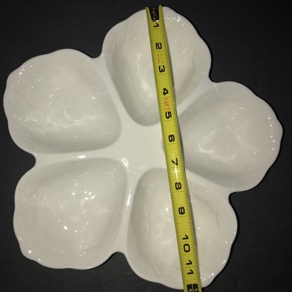 CERAMIC DIVIDED SNACK/CONDIMENTS/CANDY WHITE DISH - Picture 3 of 6